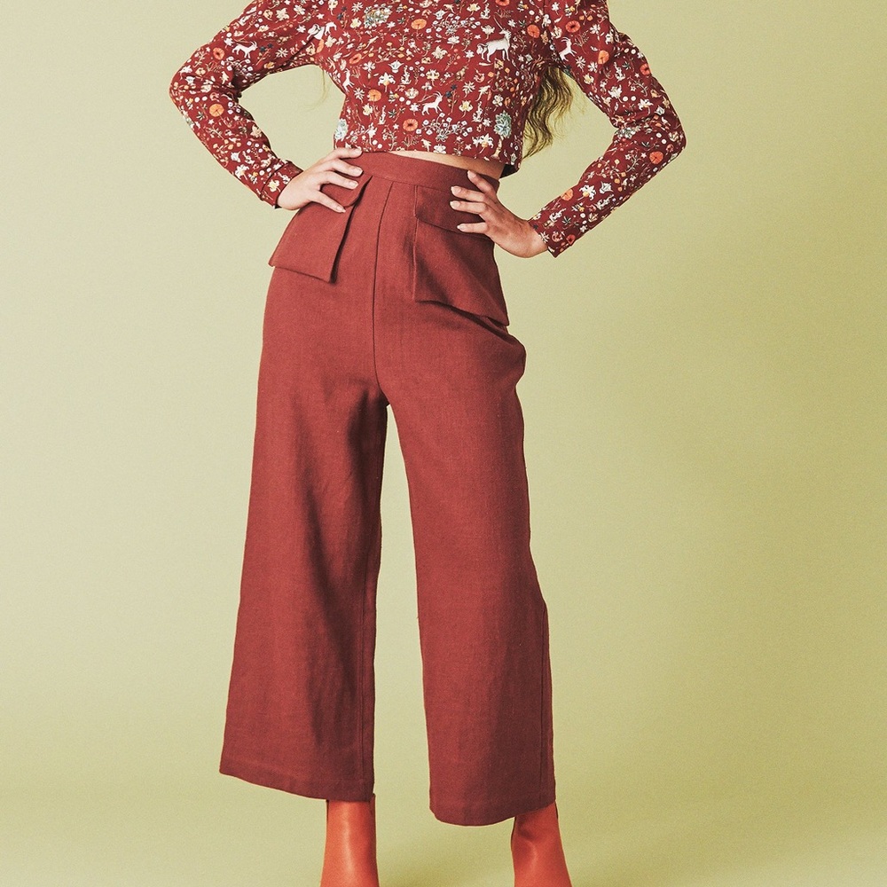 Samantha Pleet Fetching Pants